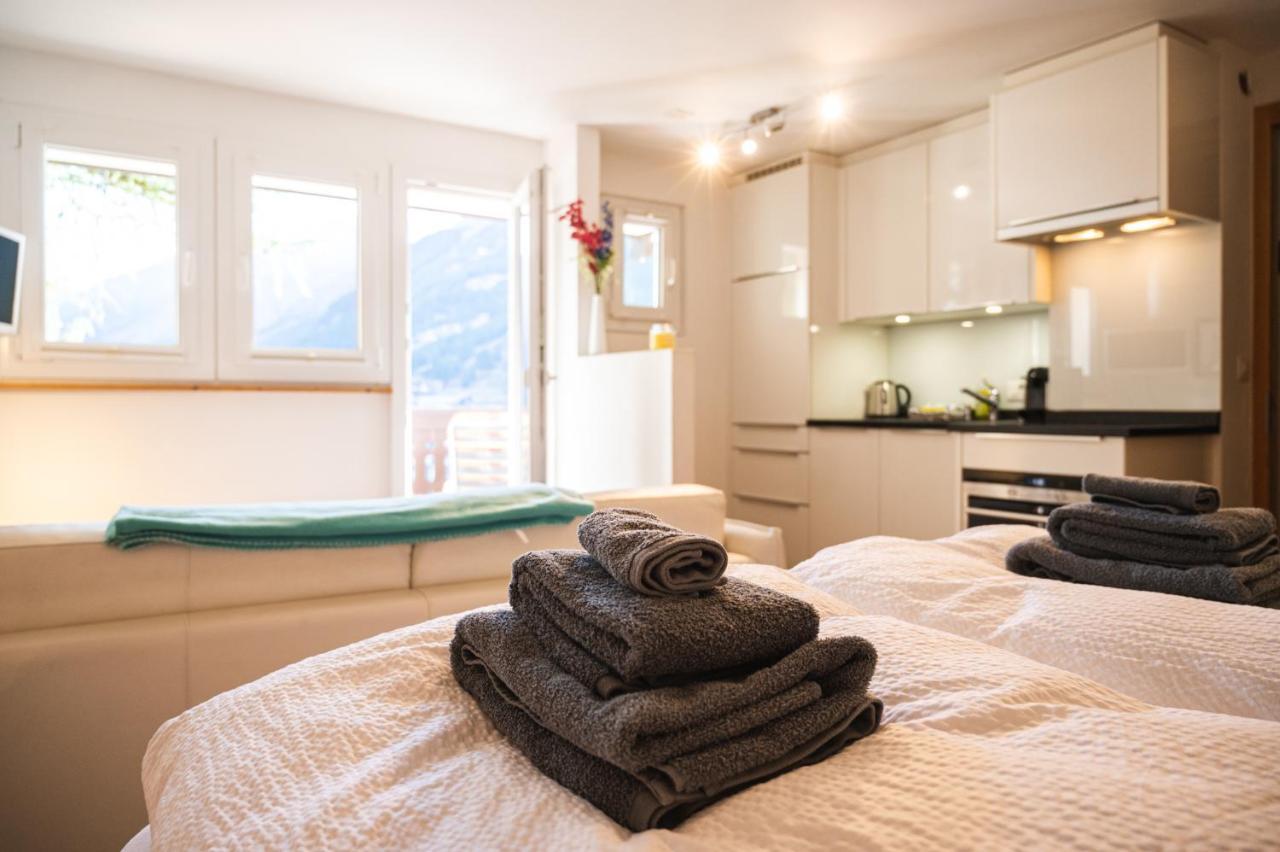 Studio Direkt Im Zentrum, Tolle Terrasse, Aussicht Zermatt Bagian luar foto